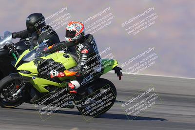 media/Dec-09-2023-SoCal Trackdays (Sat) [[76a8ac2686]]/Turn 12 Speed (140pm)/